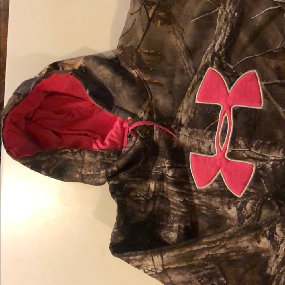 Under Armour Hoodie